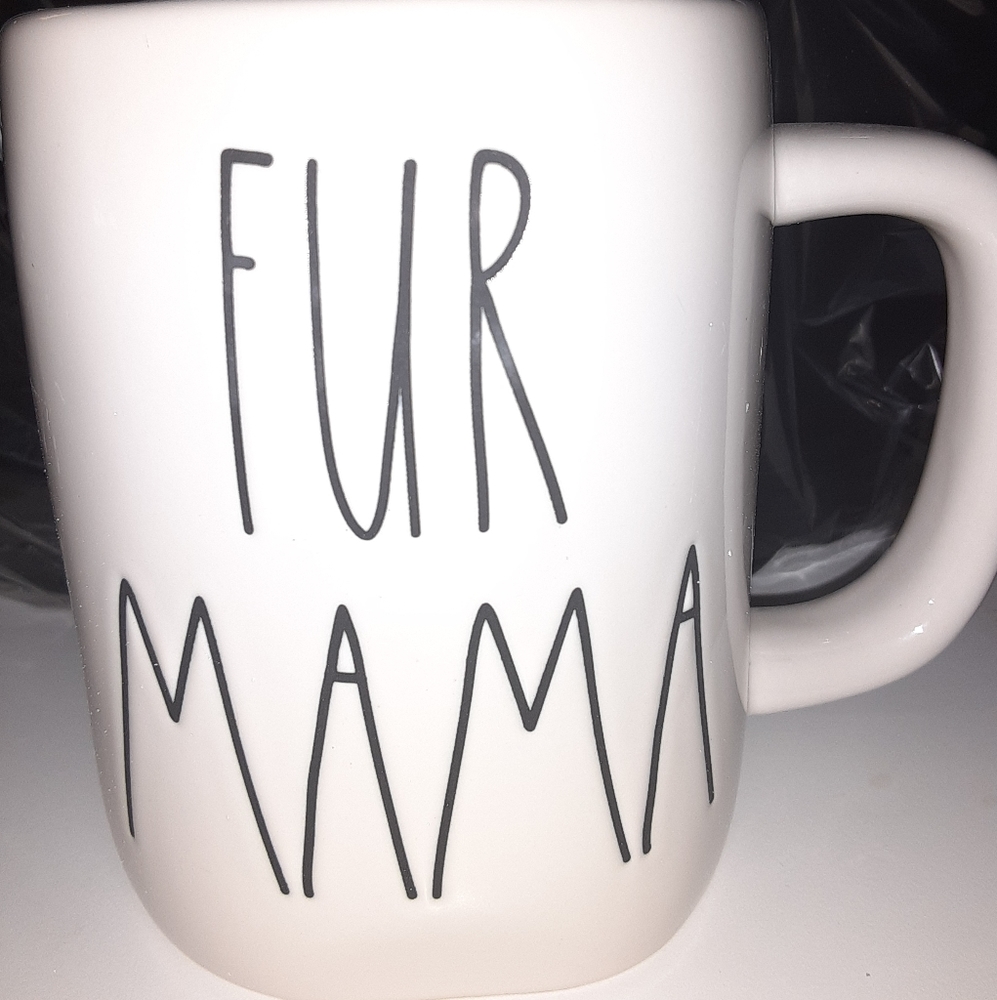 RAE DUNN Fur Mama mug new